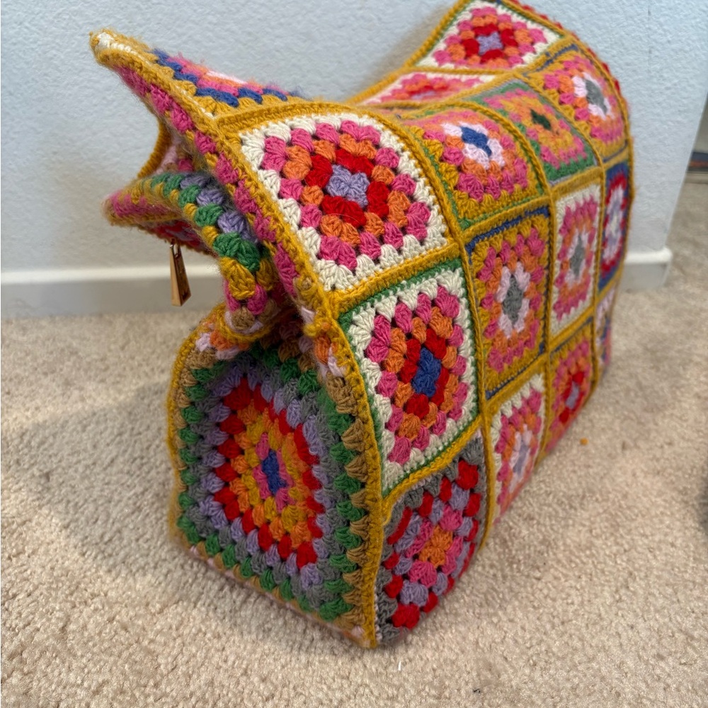 Milanesa Crochet Square Tote Bag with Bamboo Handles - Multicolor - Picture 3 of 10